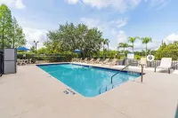 Holiday Inn Express & Suites Orange City - Deltona