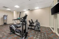 Clarion Hotel Anaheim Resort - نادي رياضي