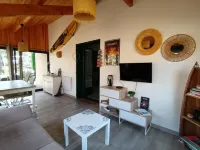 HOLIDAY HOME CLOSE TO BEACH AND POOL Hotels in Moliets-et-Maa