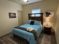 Casa Siesta - Best Family Home for up to 10 Hotels near Carlsbad Caverns National Park