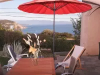 Nice studio, spacious, air-conditioned, near village, sea view in small residence. Hotels in Cargèse