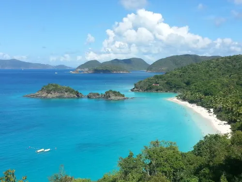 Million Dollar Views: Walk to Beach, Pools, and Restaurant Hotels in Frydendal