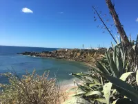 S. PEDRO House | Apart with pool and garden São Pedro do Estoril (by the beach)