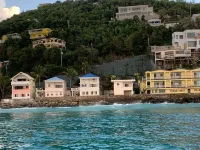 CASA CARIBE SEA LEVEL OCEANFRONT VILLA, Air Conditioning, Beautiful Views!  호텔