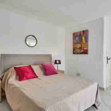 Vacation home for 3 people, close to the center, close to the beach Rooms