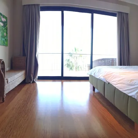 17°West – Holiday Villa (Option with Heated Pool)