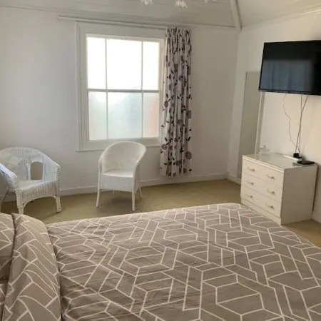 Vine Cottage - Sandgate