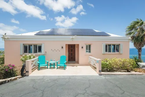 Charming East Guesthouse - Panoramic Sea Views