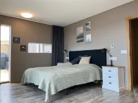 Family Friendly Country House w/ Amazing View, Hot Tub, Sauna
