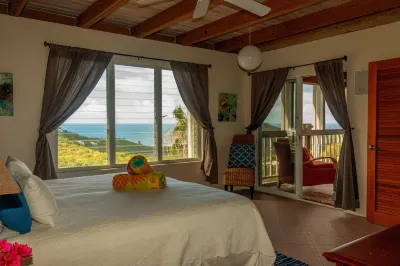 Spacious, 3 Bed / 3 Bath, Pool, Screened Porch, Wi-Fi, A/C Hotels in 