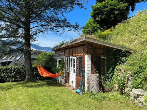 Near-natural house with garden, orchard, sauna, fireplace & free Wi-Fi Hotels in Millstatt