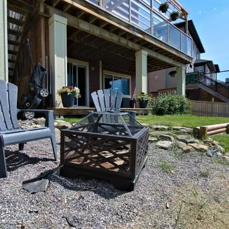 A place full of character and charm-Gateway to Canadian Rockies