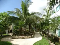 Green Living! Solar-Powered Rooftop Condo with Semi-Olympic Pool-Summer Discount