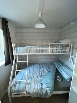 Détente Face au Port du Crouesty : Appartement 5 Personnes Avec Piscine Hotel a Arzon