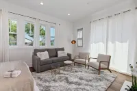 LUXE Culver City Bungalow!