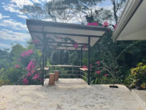 Sea Breeze II Luxury 6 BR Oceanview Estate between Dominical and Manuel Antonio Hotels in Savegre