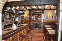 Oak Tree Inn Hotels in Stanley