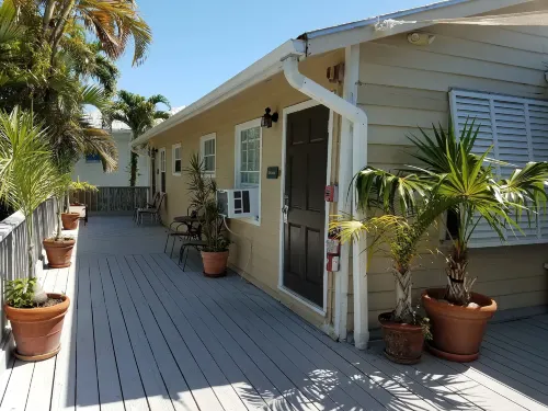 Authors Key West Guesthouse Hotels in Monroe County
