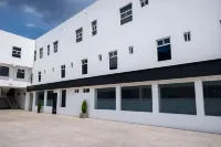 Hotel y Centro de Negocios YOEL Hotels in Jocotitlán