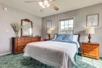 BBQ Ready: Hawthorne Home w/ Screened-in Patio - Homestays