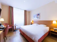 Hotel Perrin - Former Carlton Hotéis em Luxemburgo