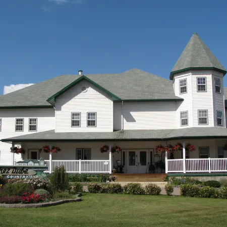 Chez Dube Country Inn