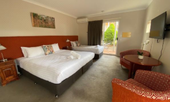 Higgins Lane Motel