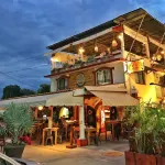 Hostal & Suites Pata de Perro Các khách sạn gần Bacalar Adventure Tours