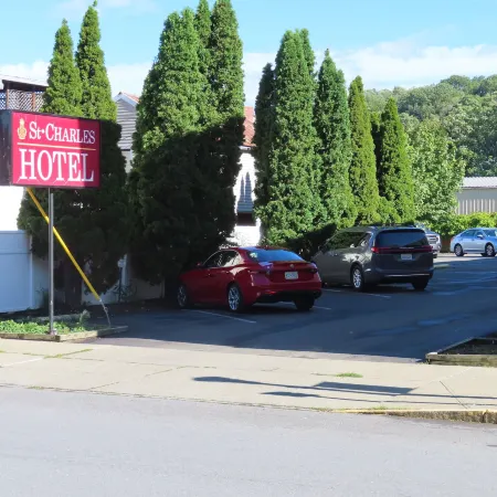 St Charles Hotel Downtown Hudson