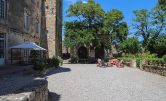 Château d'Agel Gite - Housity