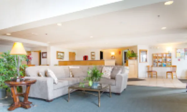 Ameriway Inn and Suites