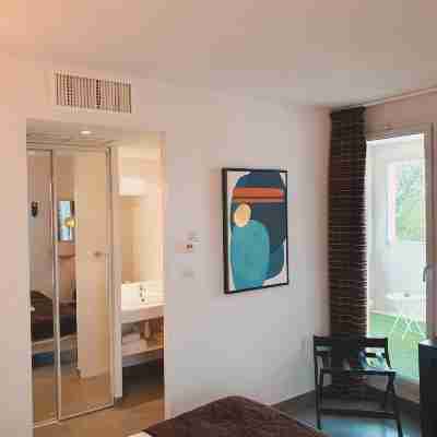 LE PATIO DE VIOLETTE MEILLEUR TARIF DEPUIS NOTRE SITE INTERNET Rooms