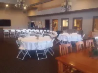 Clock Tower Inn Berne Отели в г. Декатур