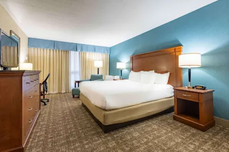 Pear Tree Inn St. Louis Near Union Station Отели рядом с достопримечательностью «Old Cathedral»