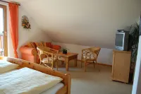 Berggasthaus und Pension Schöne Aussicht GmbH Hotels in Schoneck