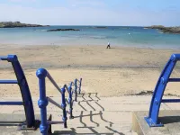 Corrie Knowe - Beach