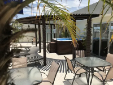 My Home Suites โรงแรมในเซลายา