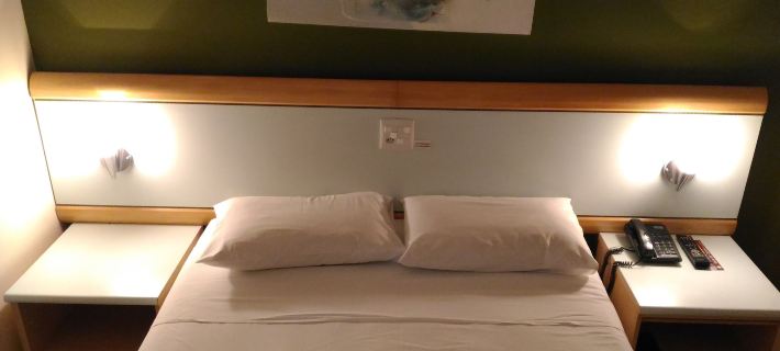 Apart Hotel Quartier Latin Отели в г. Витория