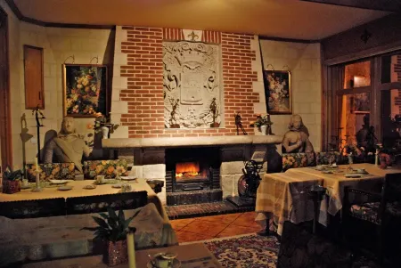 Chateau la Tour du Roy Отели в г. Этреопон