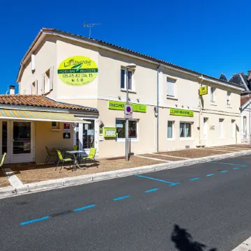 Logis Hôtel l'Oliveraie