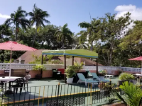 Towne Hotel Hotels in Nassau