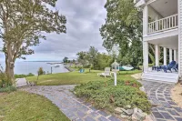 Hot Tub + Private Beach: Waterfront Urbanna Escape - 3-Star