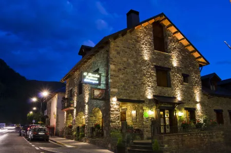 Borda Felices Отели в г. Ебра-де-Баса