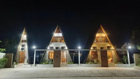Serene Cabin Getaway in San Fernando City Отели рядом с достопримечательностью «Don Honorio Ventura Technological State University, Sto. Tomas Campus»