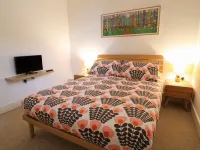 Grey Roofs Hotels in Farley