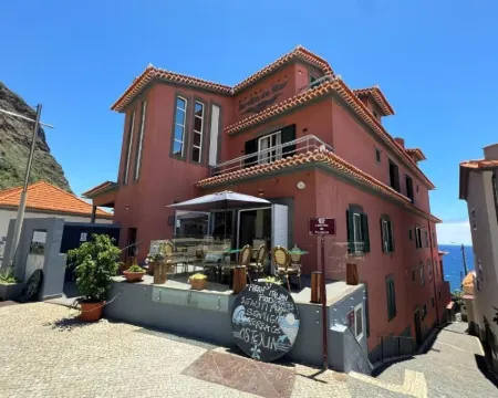 Boutique Hotel Jardim do Mar Hotel a Calheta