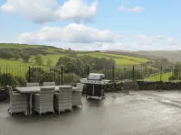 Pendre Uchaf Hotels in Corwen
