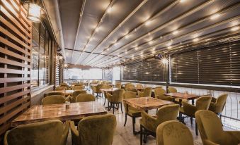 Park Hotel - Housity
