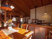 Pilliga Pottery Creative Farmstay - Frühstück