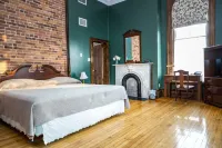 The Customs House Inn - homestay